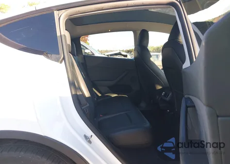 2024 Tesla Model Y Long Range Dual Motor All-Wheel Drive из США, поврежденный, VIN 7SAYGDEE7RA275003